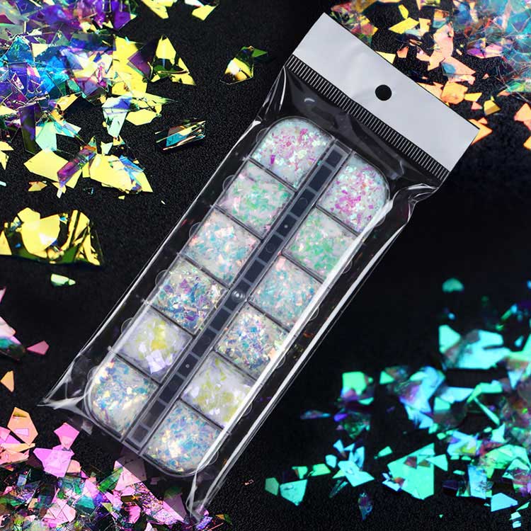 လက်သည်း Sequins ပုံစံများ